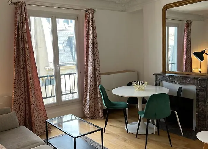 Beautiful Flat Paris Monceau Champs Elysee
